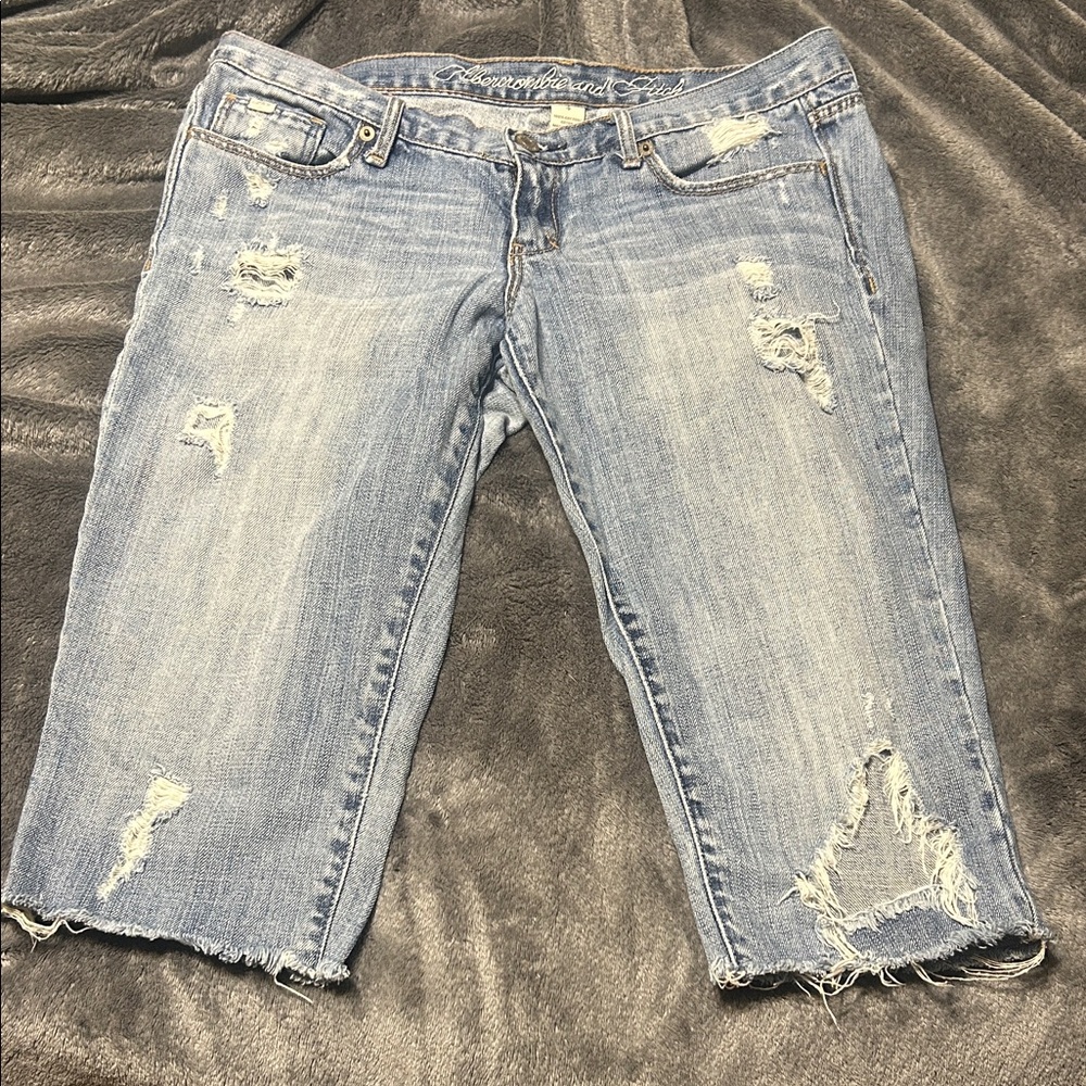 Vintage Abercrombie & Fitch Light Blue Distressed jorts size 4